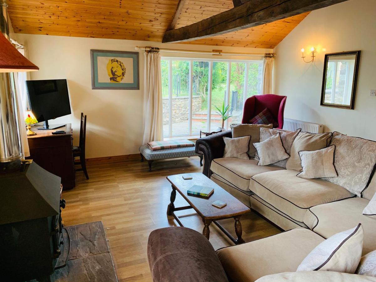 The Granary Villa Abergavenny Exterior foto
