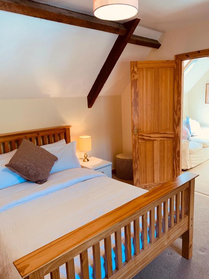 The Granary Villa Abergavenny Exterior foto